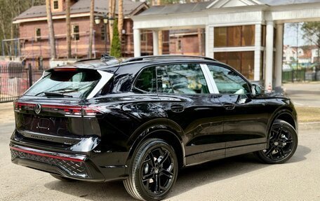 Volkswagen Tiguan, 2026 год, 4 620 000 рублей, 28 фотография