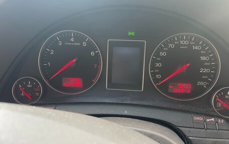 Audi A4, 2002 год, 445 000 рублей, 7 фотография