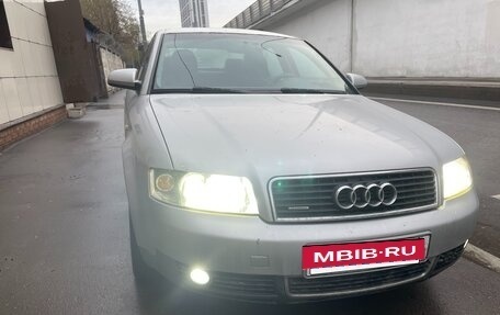 Audi A4, 2002 год, 445 000 рублей, 2 фотография