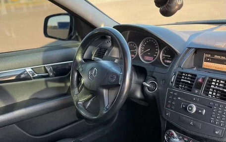 Mercedes-Benz C-Класс, 2007 год, 950 000 рублей, 3 фотография