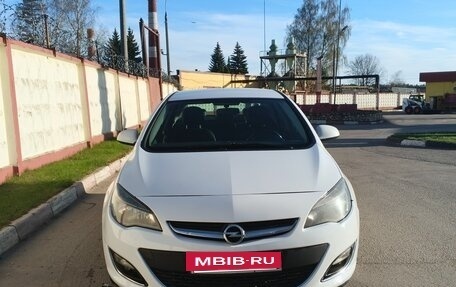 Opel Astra J, 2014 год, 700 000 рублей, 6 фотография