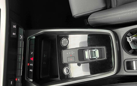 Audi A3, 2023 год, 2 450 000 рублей, 13 фотография