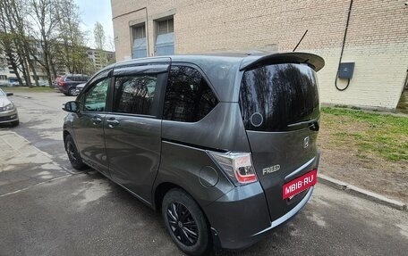 Honda Freed I, 2008 год, 990 000 рублей, 3 фотография