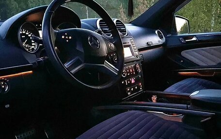 Mercedes-Benz GL-Класс, 2012 год, 2 000 000 рублей, 6 фотография