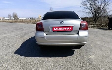 Toyota Avensis III рестайлинг, 2008 год, 740 000 рублей, 2 фотография