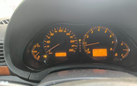 Toyota Avensis III рестайлинг, 2008 год, 740 000 рублей, 15 фотография