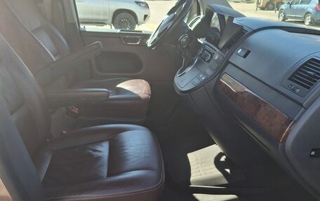 Volkswagen Multivan T5, 2011 год, 2 350 000 рублей, 20 фотография