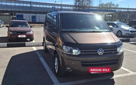 Volkswagen Multivan T5, 2011 год, 2 350 000 рублей, 11 фотография