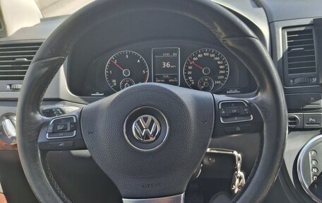 Volkswagen Multivan T5, 2011 год, 2 350 000 рублей, 27 фотография