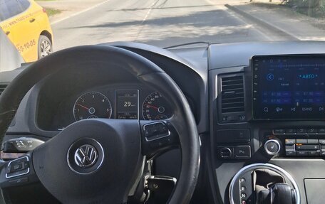 Volkswagen Multivan T5, 2011 год, 2 350 000 рублей, 26 фотография