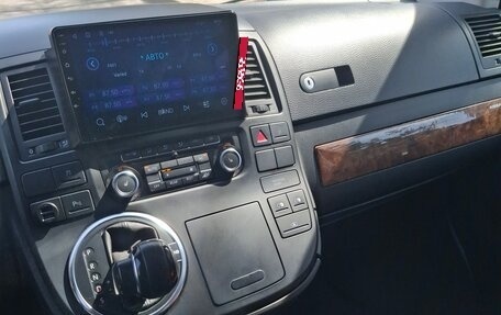 Volkswagen Multivan T5, 2011 год, 2 350 000 рублей, 28 фотография