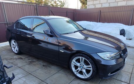 BMW 3 серия, 2006 год, 1 090 000 рублей, 8 фотография