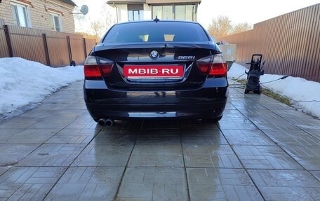 BMW 3 серия, 2006 год, 1 090 000 рублей, 15 фотография