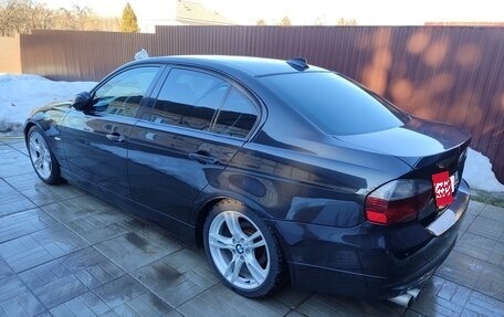 BMW 3 серия, 2006 год, 1 090 000 рублей, 22 фотография