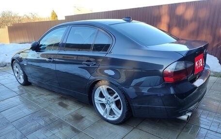 BMW 3 серия, 2006 год, 1 090 000 рублей, 19 фотография