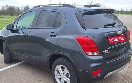 Chevrolet Trax, 2021 год, 1 630 000 рублей, 5 фотография