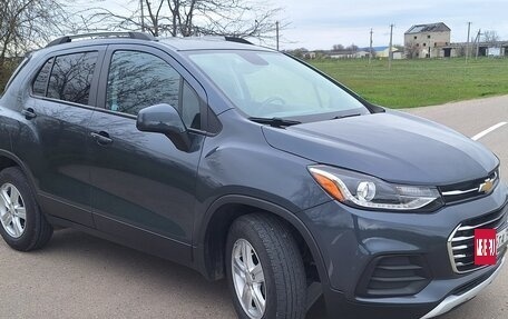 Chevrolet Trax, 2021 год, 1 630 000 рублей, 3 фотография