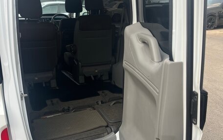 Honda Stepwgn IV, 2015 год, 1 630 000 рублей, 8 фотография