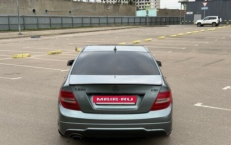 Mercedes-Benz C-Класс, 2011 год, 1 599 000 рублей, 13 фотография