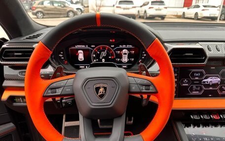 Lamborghini Urus I, 2026 год, 42 000 000 рублей, 9 фотография