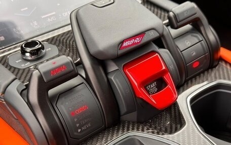 Lamborghini Urus I, 2026 год, 42 000 000 рублей, 10 фотография