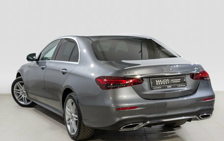 Mercedes-Benz E-Класс, 2020 год, 4 300 000 рублей, 7 фотография