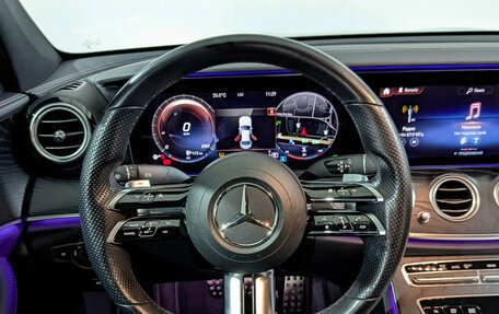 Mercedes-Benz E-Класс, 2020 год, 4 300 000 рублей, 21 фотография