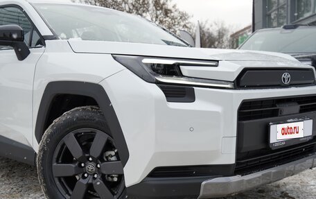 Toyota RAV4, 2025 год, 4 400 000 рублей, 2 фотография