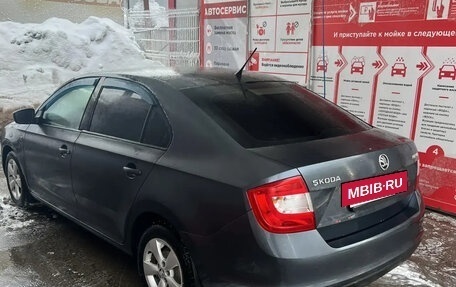 Skoda Rapid I, 2015 год, 850 000 рублей, 4 фотография
