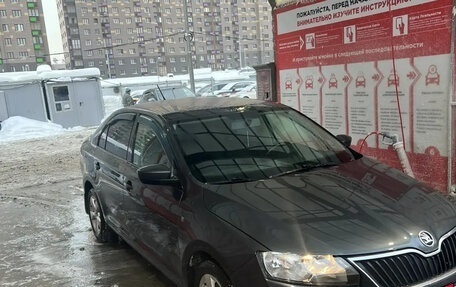 Skoda Rapid I, 2015 год, 850 000 рублей, 2 фотография