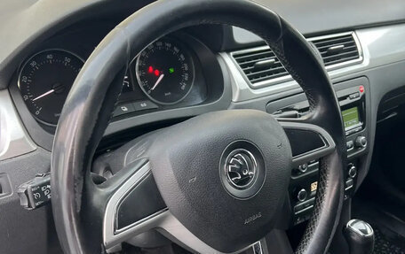 Skoda Rapid I, 2015 год, 850 000 рублей, 10 фотография