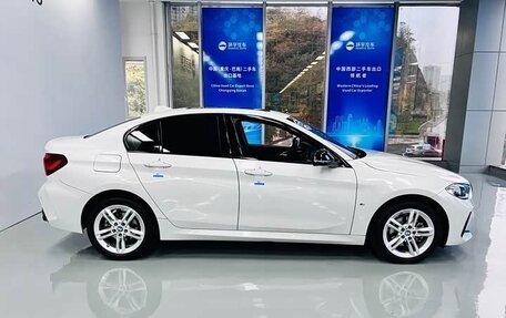 BMW 1 серия, 2023 год, 1 850 000 рублей, 9 фотография