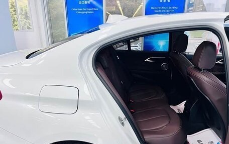 BMW 1 серия, 2023 год, 1 850 000 рублей, 13 фотография