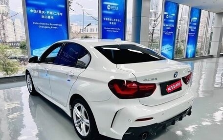 BMW 1 серия, 2023 год, 1 850 000 рублей, 8 фотография