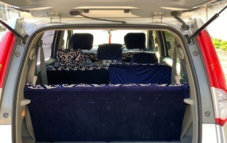 Toyota Passo Sette, 2010 год, 649 999 рублей, 12 фотография