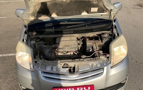 Toyota Passo Sette, 2010 год, 649 999 рублей, 14 фотография