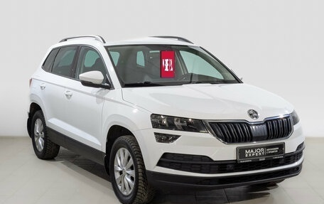 Skoda Karoq I, 2020 год, 2 500 000 рублей, 3 фотография