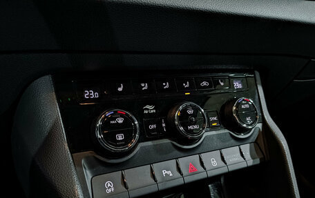 Skoda Karoq I, 2020 год, 2 500 000 рублей, 21 фотография