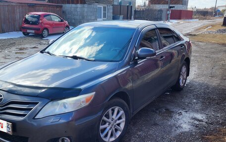 Toyota Camry, 2011 год, 950 000 рублей, 2 фотография