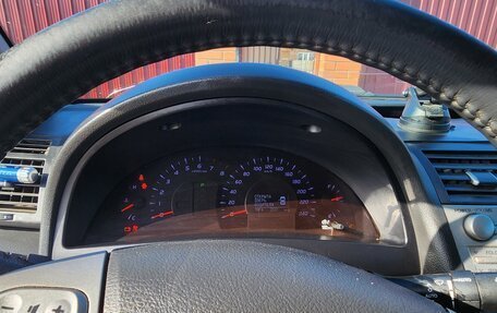 Toyota Camry, 2011 год, 950 000 рублей, 16 фотография