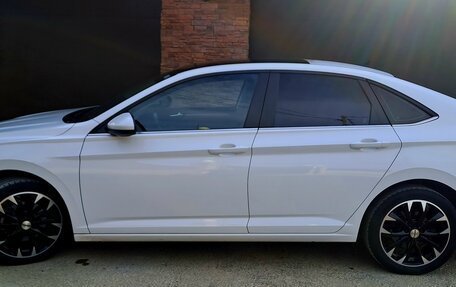 Volkswagen Jetta VII, 2018 год, 1 700 000 рублей, 2 фотография