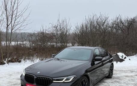 BMW 5 серия, 2020 год, 5 400 000 рублей, 1 фотография