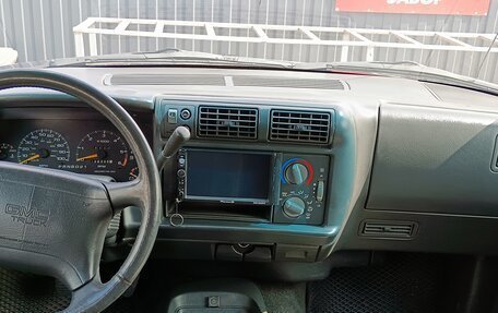 Chevrolet Blazer II рестайлинг, 1996 год, 730 000 рублей, 13 фотография