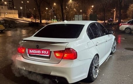 BMW 3 серия, 2011 год, 1 100 000 рублей, 2 фотография