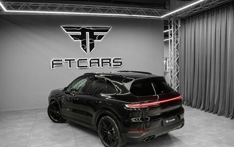 Porsche Cayenne III, 2023 год, 15 900 000 рублей, 15 фотография