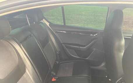 Skoda Octavia, 2015 год, 1 800 000 рублей, 21 фотография