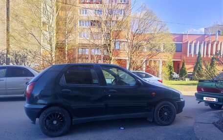 Fiat Palio II, 2001 год, 130 000 рублей, 4 фотография