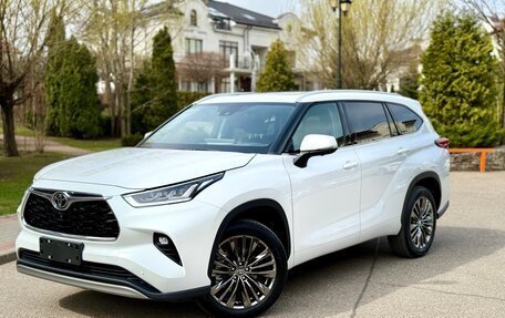 Toyota Highlander, 2026 год, 5 200 000 рублей, 32 фотография