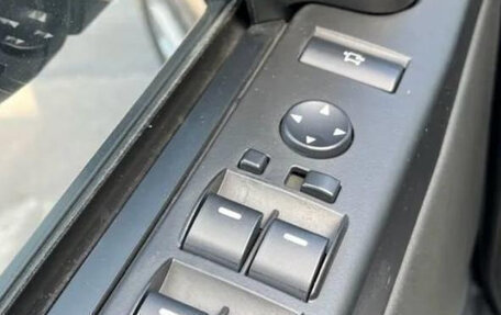 Land Rover Range Rover III, 2012 год, 2 840 000 рублей, 21 фотография