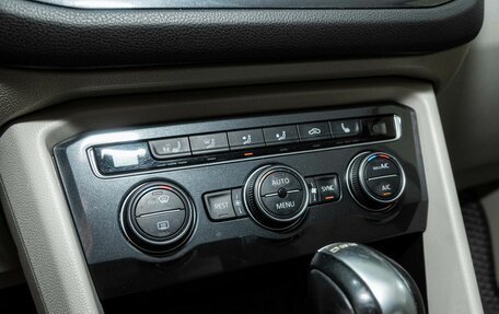 Volkswagen Tiguan II, 2017 год, 2 511 000 рублей, 11 фотография